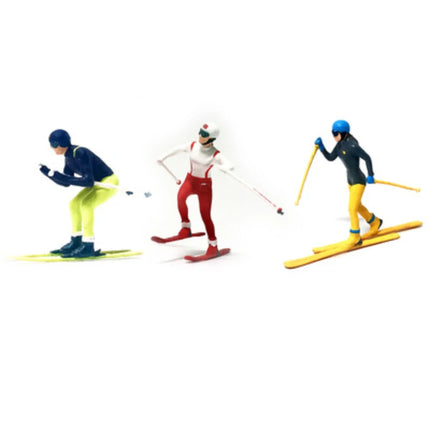 2025 New 1/64 Scale Ice And Snow Athlete Hand Painted Skiing Miniature Model DIY Scene Paired With Holiday Gift Toy Figurine