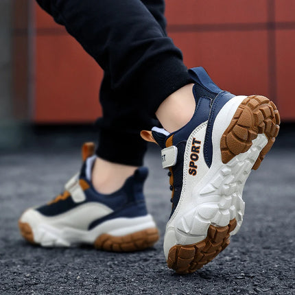 New Winter Versatile Childrens Sports Shoes Breathable Mesh Running Shoes with Foot Protection Soft Stable Daily Casual Shoes