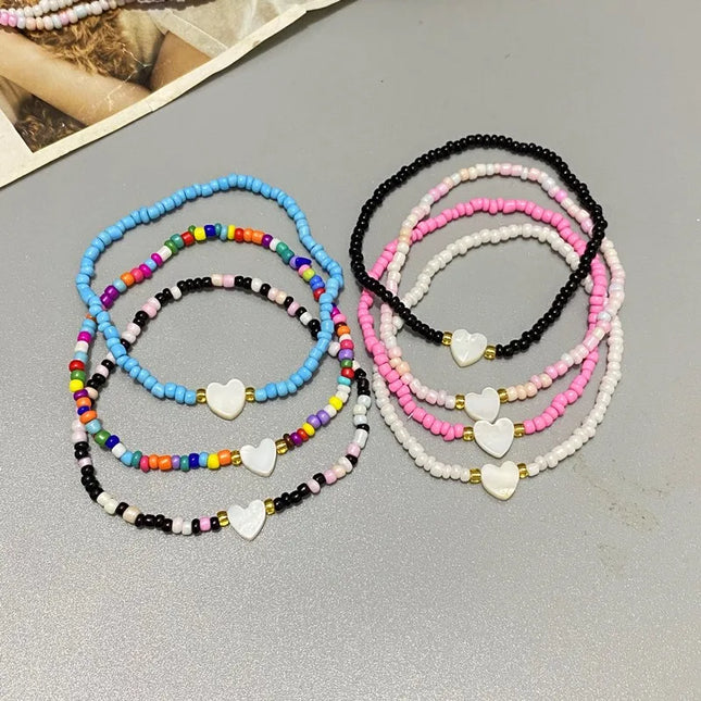 Natural Shell Love Heart Bracelet for Girls and Women, Hand Jewelry, Cute Romantic Handmade Bracelet, Gift for Friend, Wholesale