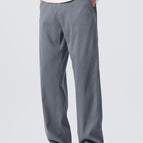 GRAY / 38