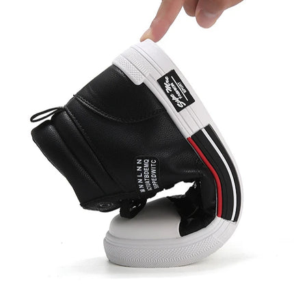 2025 new Breathable Soft Sole Men's Casual Sports Shoes Korean Fashion Student Jogging Shoes Youth Board Shoes
