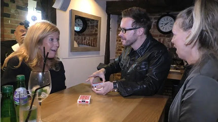 The 52 to 1 Deck (Gimmicks) - Card Magic Tricks Illusions Close up Magic Mentalism  Magician Decks Fun  magia profesional
