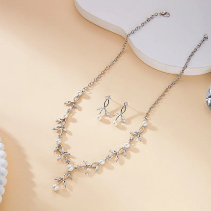 Luxury Bridal Pearl Jewelry Sets for Women Silver Color Crystal Leaf Necklace Earrings Wedding Prom Party Accessories 2026 Trend