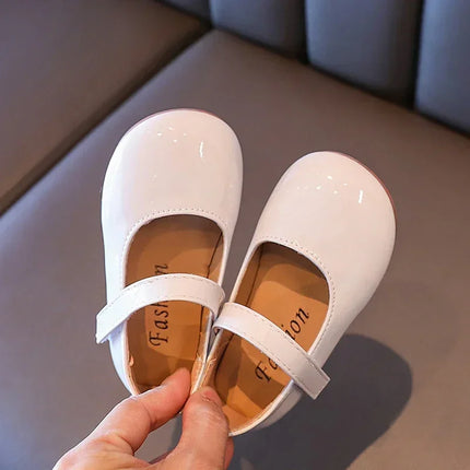 ‌Plain Patent Leather Ballet Flats for Baby Girls  Concise Round-Toe Mary Jane Shoes  Red/White Kids Soft Sole