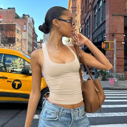 Hugcitar 2025 Summer Solid Straps Sexy Slim Crop Tank Top Women Casual Y2K Clothes Streetwear Party Sport Festival Wholesale