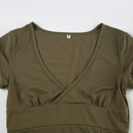 SUCHCUTE Retro Green Floral Embroidery V Neck Cap Sleeve Tops Y2k Women's Slim T-shirt Chic Streetwear Slim Top Summer Clothes