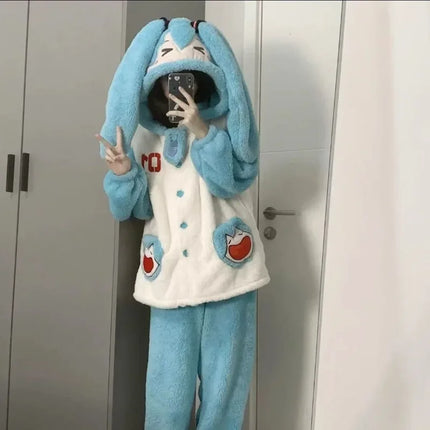 Cute Hatsune Miku creative anime picture soft and comfortable skin-friendly coral velvet thickened warm home wear pajamas set
