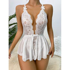 White / M