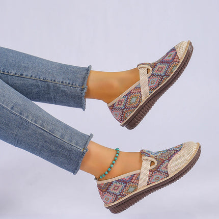 Super light shoes Women's shoes casual sports shoes are versatile They are soft-soled anti-slip and ethnic-style free shippiing