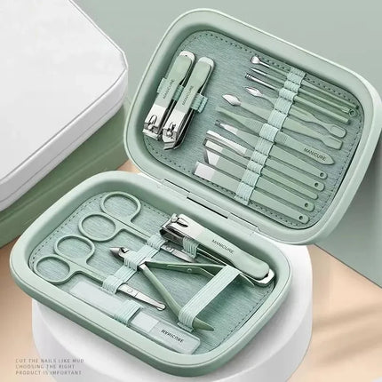 18-in-1 Manicure Set / Kit Manucure 18 Pièces