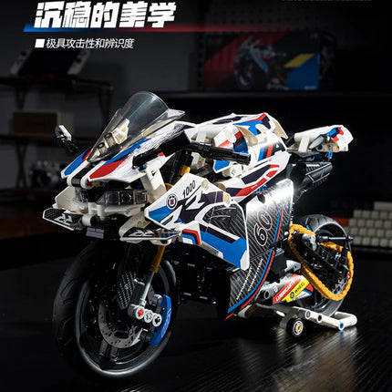 M1000 RR Motorcycle Building Blocks 649PCS 1:8 Scale Technical Racing Motorbike Model Kit for Adults Gift