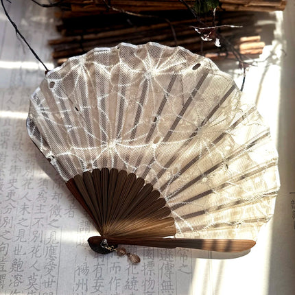 Lace Embroidery Flower Folding Fan Mini Shell Shape Chinese Hanfu Hand Fan With Pendant Home Decor Wedding Crafts Fans Gift