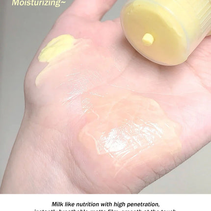 Moisturizing Lip Cream Rotatable Paste Repair Lip Lines Long-lasting Moisture Hydrating Makeup Base Lip Balm Care Treatment 12g