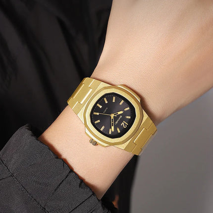 Skmei Bracelet Watches for Men Analog Display 50M Waterproof Simple Style Quartz Wristwatch