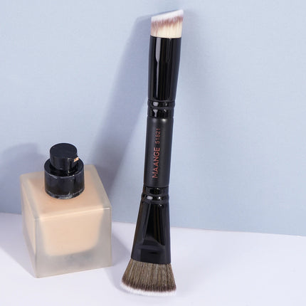MAANGE Double Head Makeup Brushes 2 In 1 Flat/Angled Foundation Concealer Contour Brush for Blending Loose Powder Liquid Cream