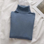 M / Blue