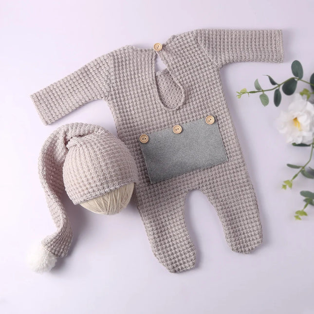Ylsteed Neworn Footed Jumpsuit for Photo Shooting Infant Photography Outfits Newborn Buttons Pocket Romper with Pom Sleepy Hat