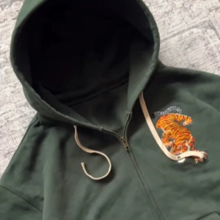 Men's and women's zippered hoodies, dark green tiger patterned hoodies, sportswear, casual streetwear, vintage tops, Spring and