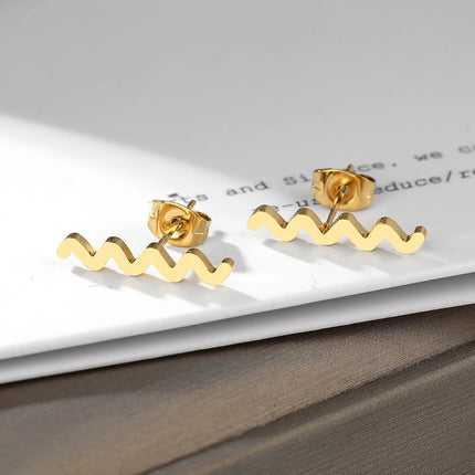 Stainless Steel Earrings 2022 Trend Simple Wave Charms Luxury Fashion Stud Earrings For Women Jewelry Party Friends Kpop Gifts