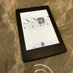 kpw7 used 4GB / e-Book Reader+Case+Screen Protector Sets / China Mainland