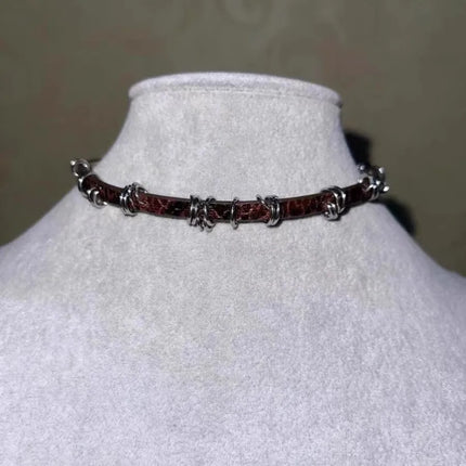 Gothic Brown Vintage Irregular Metal Circle Fine Leather Necklace Choker Sweet Cool Retro Leather Collar Choker Jewelry Y2K