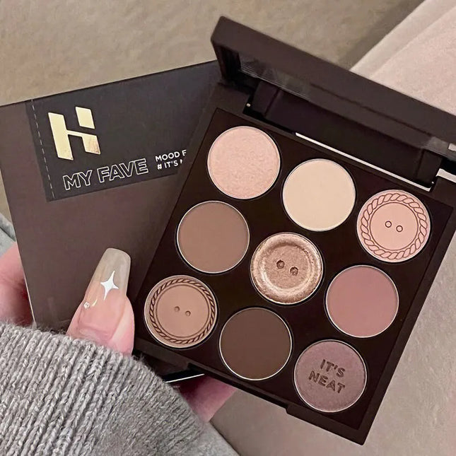 2024 New Nine-Color Sweater Knit Button Eyeshadow Palette Pearl Matte Low Saturation Deep Oat Earth Tones