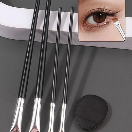 4pcs Ultra-thin Fine eyeliner and eyebrow Brush set, beginner's eye detail makeup brush + Mini Concealer finger powder puff