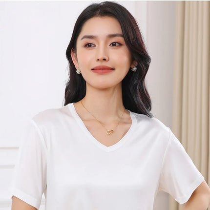 2026 Summer New Women's T-shirt V-neck Knitted Women's Short Sleeve High end Acetate Fiber White Fashion Women's Top