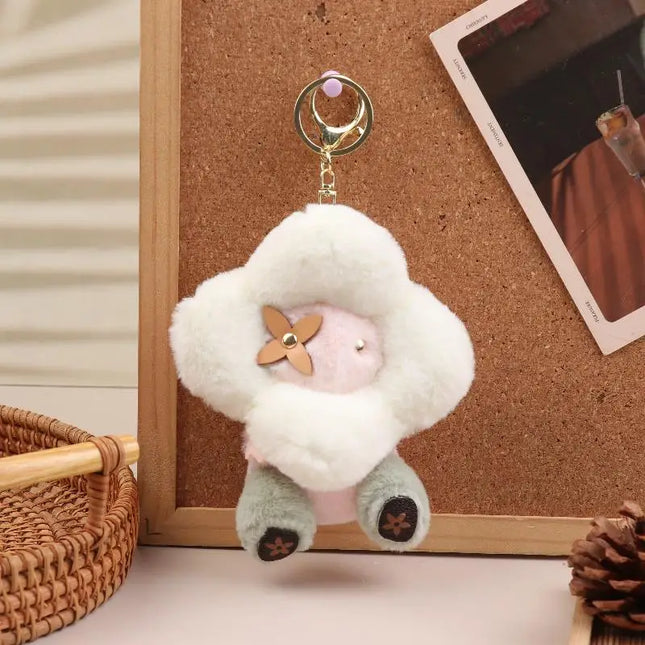 1PCS Sunflower Plush Hanging Ornament Backpack Hanging Chain Car Keychain Women's Bag Pendant
