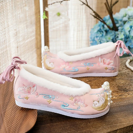 Chasing Moon Hot Sale Of The Season New Style Ming Dynasty Hanfu Shoes National Style Upturned Head Cotton Shoes Ancient Wedding