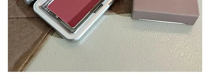 HERORANGE Atmospheric Single-color Blush Is Waterproof, Sweat-proof, Non-fading and Long-lasting. Five Colors Are Available.