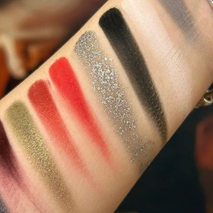 Qianyan Cheeryep 16 Color Eyeshadow Palette Glitter Chameleon Matte Pearlescent Flash Plate Cowherd Sequins
