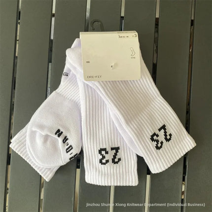 Thickened High-Tube Basketball Socks for Men And Women Towel Bottom Flyer AJ23 Sports Socks Black White Trendy Mid-Length