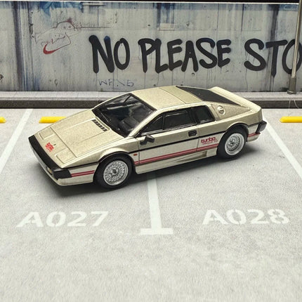 MGT 1/64 Lotus Esprit Turbo Alloy Diecast Model Car Collection Toy Station Vehicle Gift For Adults (Without  packaging)