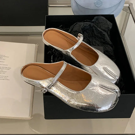 Fashion Buckle Strap Shallow Women Mary Janes Flats Shoes Strange Toe Footwear Soft Ladies Flats Lolita Shoes Female Slides