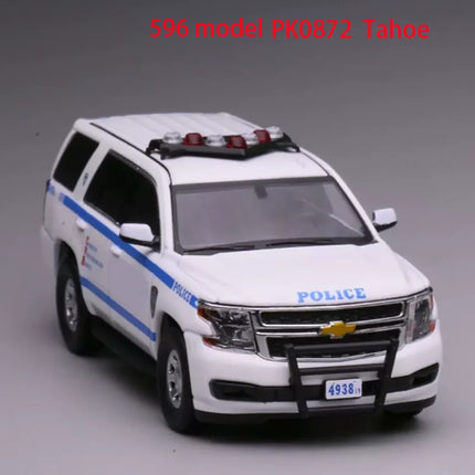 596 1/64 Scale E350 Explorer Suburban Tahoe Model Die-cast Alloy Car Model Collectible Decorative Ornament