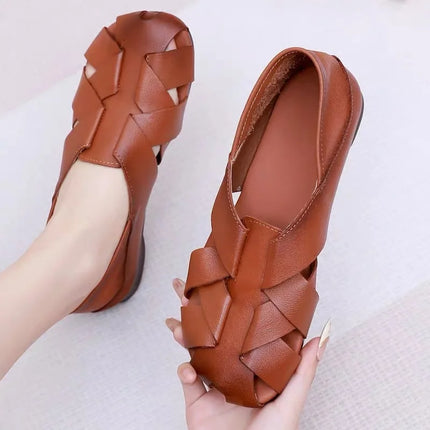 New Women's Breathable Perforated Leather Mules Vintage Tassel Slip on Flats Woman Casual Summer Shoes Hollow Slippers Outdoor