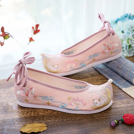 Chasing Moon Hot Sale Of The Season New Style Ming Dynasty Hanfu Shoes National Style Upturned Head Cotton Shoes Ancient Wedding