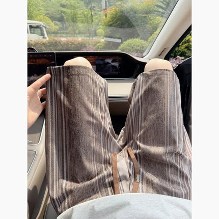 2026 Summer New Mens Contrast Color Striped Lazy Loose Breathable Elastic Waist Five Inch Casual Beach Shorts Cool