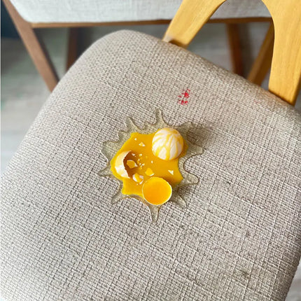 Tricky Prank Toy Broken Egg Realistic Decompression Mobile Phone Holder Spoof Props Funny Party Decoration