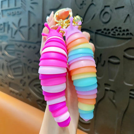 Cute Fidget Slug Keychain Toys 3D Articulated Stretch Caterpillar Sensory Stress Relief Flexible Keyring Bag Phone Pendent Charm