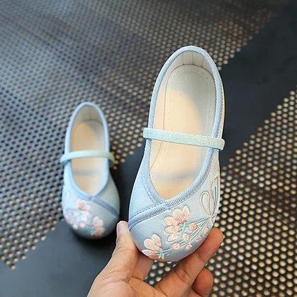 Children Fashion Girls Embroidered Shoes Chinese Ethnic Style Princess Dance Shoes Kids Causal Ancient Hanfu Shoes Handmade Flat