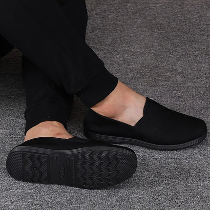Hot Sale Of The Season Pure Color Black Low-Top round Toe Beijing Style Cotton Canvas Slip-On Shoes Breathable Flat Heel Inje...