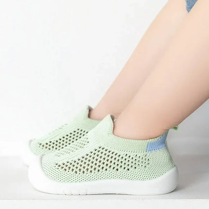 Spring Summer Toddler Shoes Breathable Knitted Kids Sneakers Boys Slip-on Tennis Shoes Girls Soft Non-slip School Casual Shoes