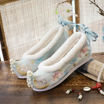 Chasing Moon Hot Sale Of The Season New Style Ming Dynasty Hanfu Shoes National Style Upturned Head Cotton Shoes Ancient Wedding