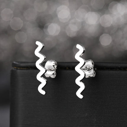 Stainless Steel Earrings 2022 Trend Simple Wave Charms Luxury Fashion Stud Earrings For Women Jewelry Party Friends Kpop Gifts