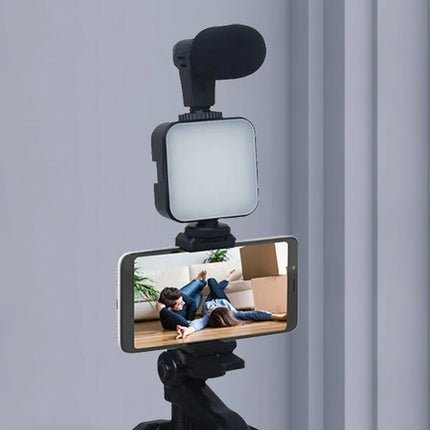 Smartphone Vlogging Kit With Tripod Phone Holder Mini Microphone LED Fill Light Starter For TikTok Live Stream Video YouTube