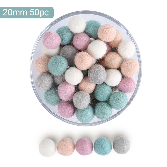 100PC 2cm Arts nd Crafts Children's Toys Christmas Wall Wool Felt Balls Colorful Birthday Party DIY Accessories Decor Room