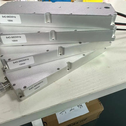 100W module with circulator LDMOS Transistor liner  900-1000MHz 1.2G 1.5G 2.4G 3.3G 4.8G 5.2G 5.8G 1700-1900MHz 1900-2100MHz 210