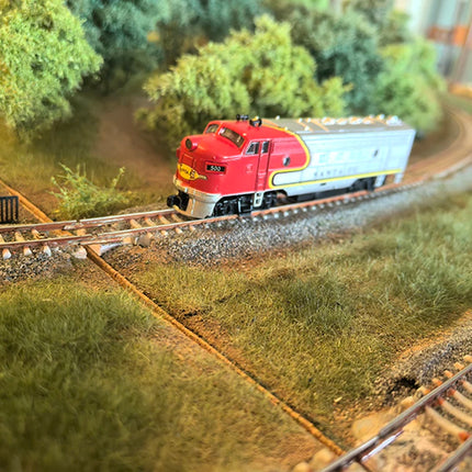 N Scale HF 1:160 ALL METAL FP-7 LOCO Alloy Train Model With Power Classics Adult Souvenir Gift Hobby & Toys